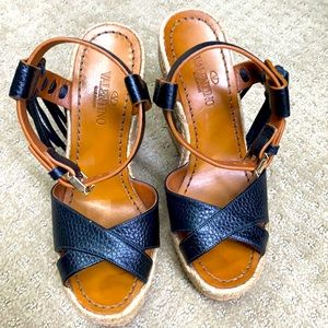 Valentino wedges with fringe.  Black, 35.